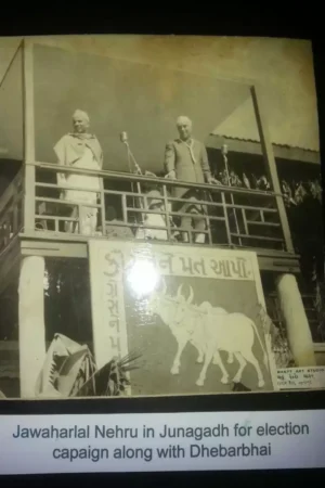 Jawaharlal Nehru in Junagadh for Election Capaign along with Dhebarbhai